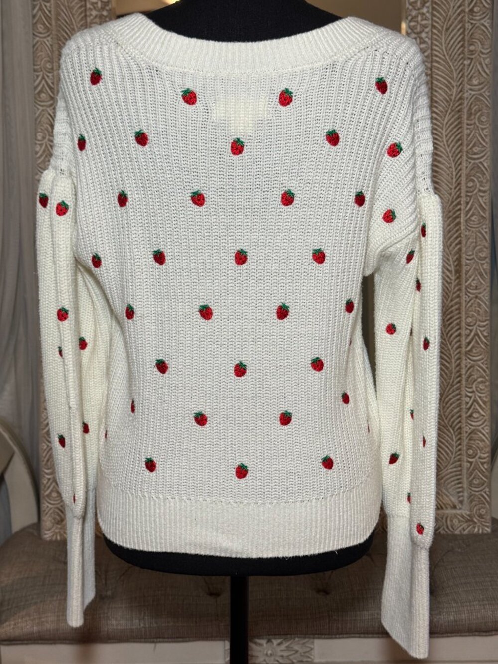 Maeve Anthropologie Strawberry Embroidered Square Neck Sweater S - Picture 3 of 10